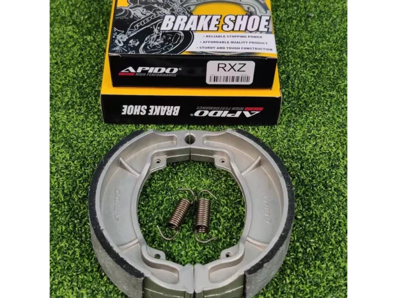 70fa4339ef4e714d3ebd5e19d6a75801.webp APIDO Brake Shoe Honda EX5 LC135 SRL115 Kriss RC80 SRL110 C70 Yamaha Y80 Y100 Y110 RXZ Motorcycle Drum Brake Shoe High Quality Replacement Ready Stock Malaysia