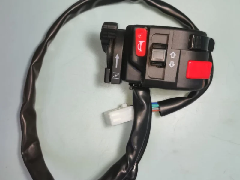 my-11134207-7quky-lj2gbnxpnt52aa.webp KTNS RS3 250 Handle Switch Motorcycle Left Right Handlebar Switch Replacement Control Switch Start Light Signal Switch Durable Spare Part Ready Stock Malaysia